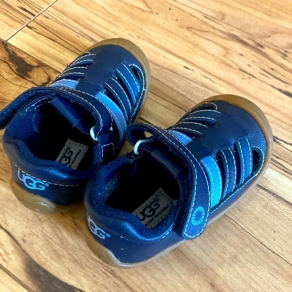 Ugg infant shoes blue size 5 infant Velcro